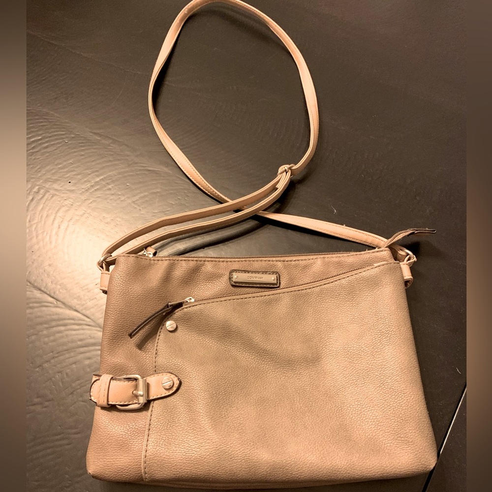 Company brand purse